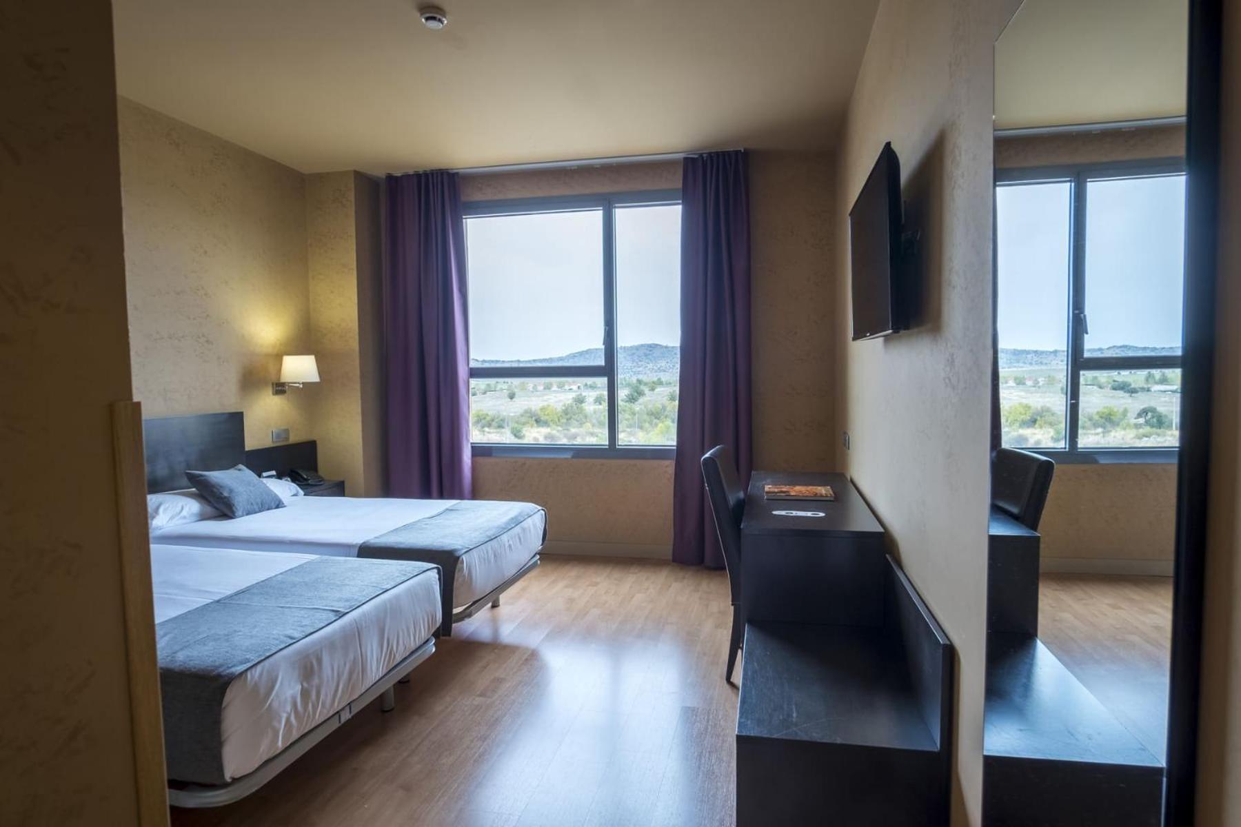 Alda El Espinar Hotel Eksteriør billede