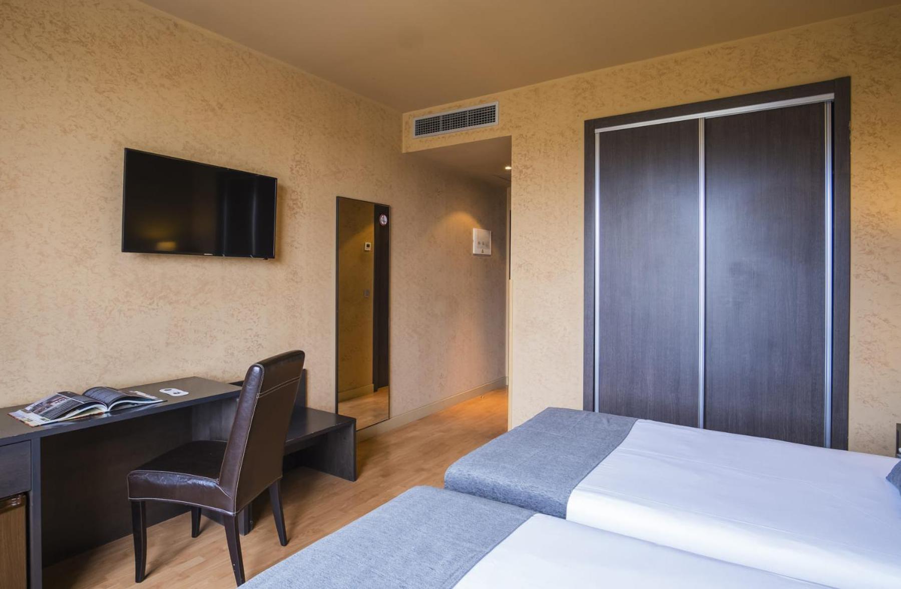 Alda El Espinar Hotel Eksteriør billede